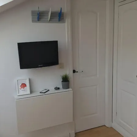 Duplex In The Center Of アパート リバデセリャ