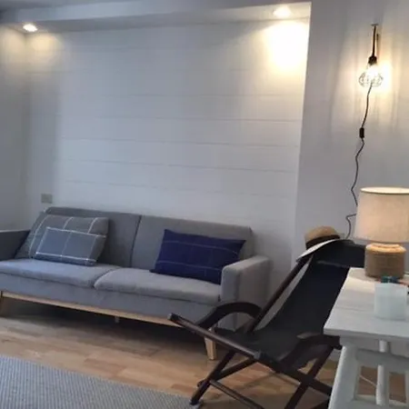 アパート Duplex In The Center Of
