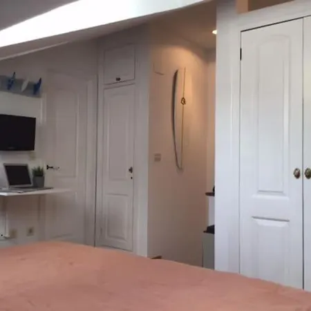 アパート Duplex In The Center Of リバデセリャ
